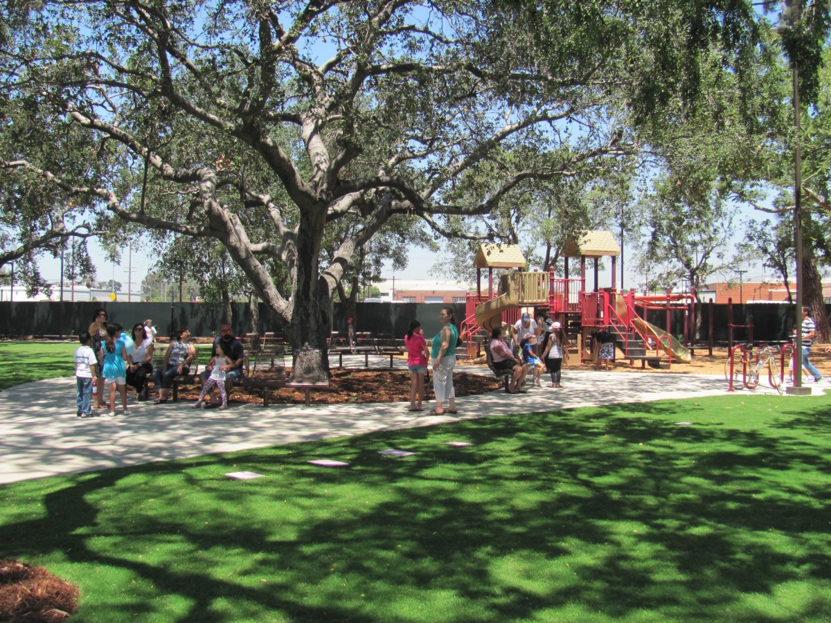 Griffith Manor Park Glendale, CA Hirsch & Associates